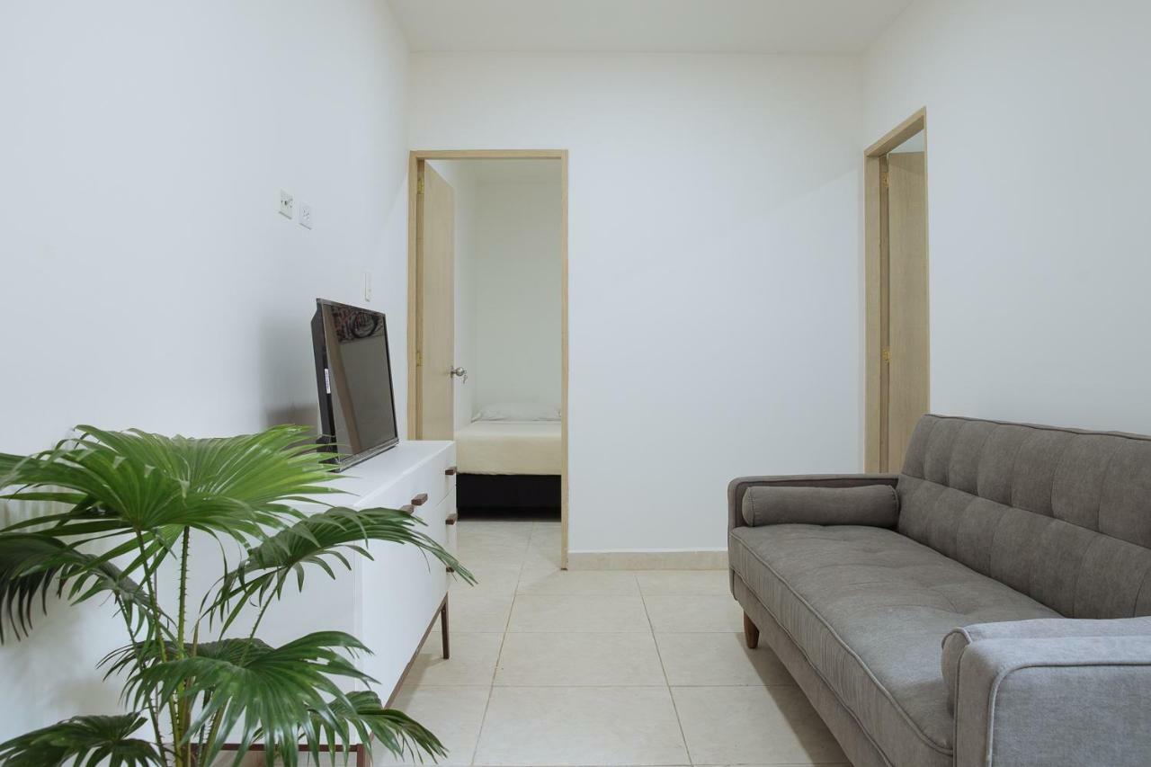 Apartamento Lleras Apartment Medellin Bagian luar foto